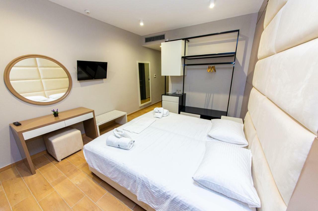 Delight Hotel Ksamil Exterior photo